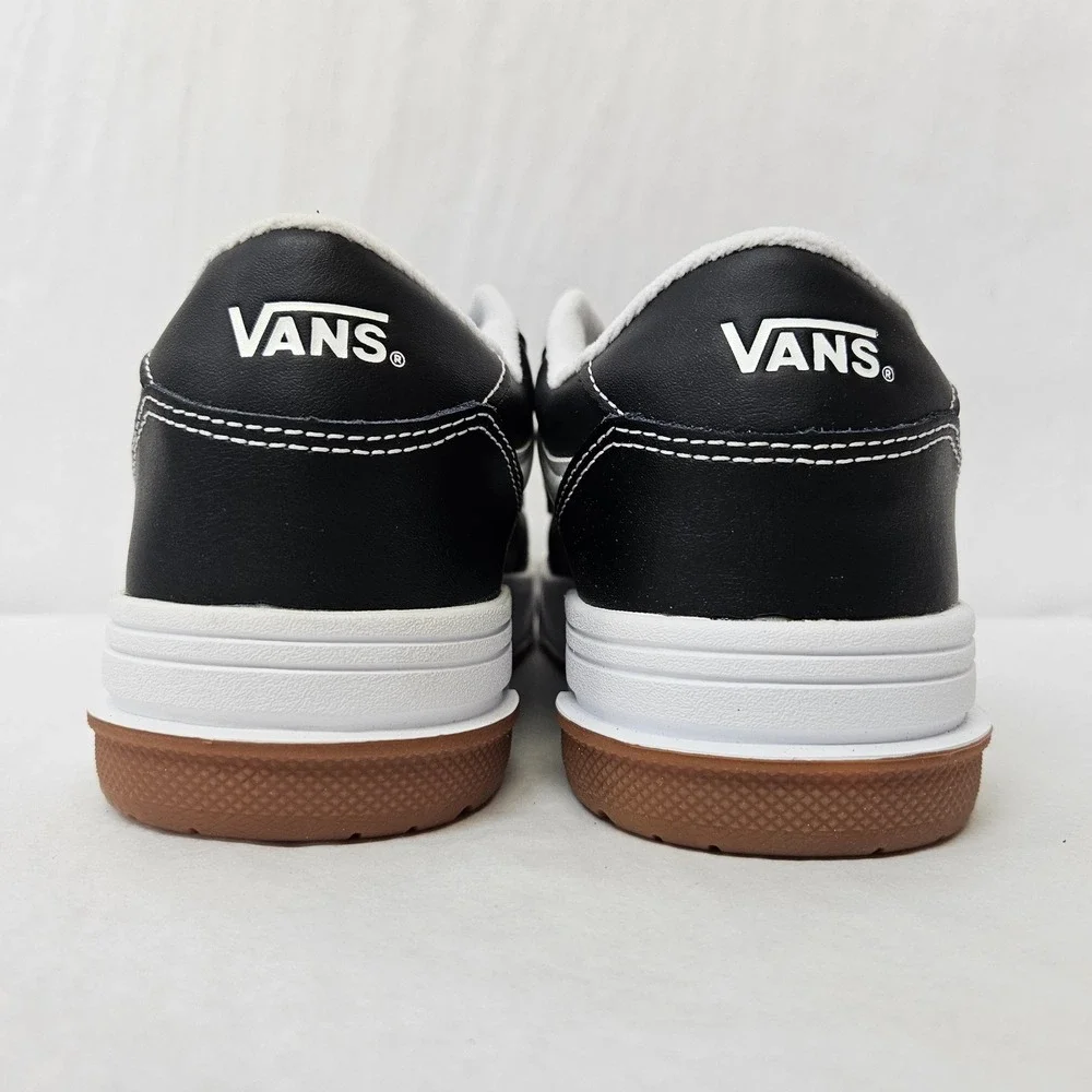 Vans Hylane Leather Sneakers VN000D269X1 Black White Gum Womens Size 7.5